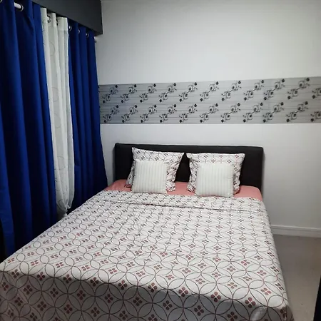 Entierement Meuble Apartment *